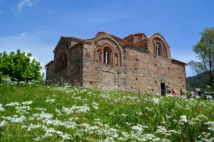 Κόκκινη Εκκλησιά: Το στολίδι των&nbsp;Τζουμέρκων